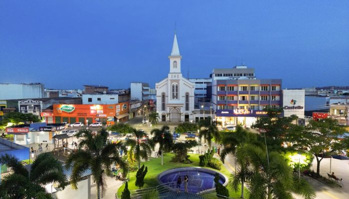 Praça Padre Mateus e Igreja Matriz de SAJ _ Foto Luciano Almeida